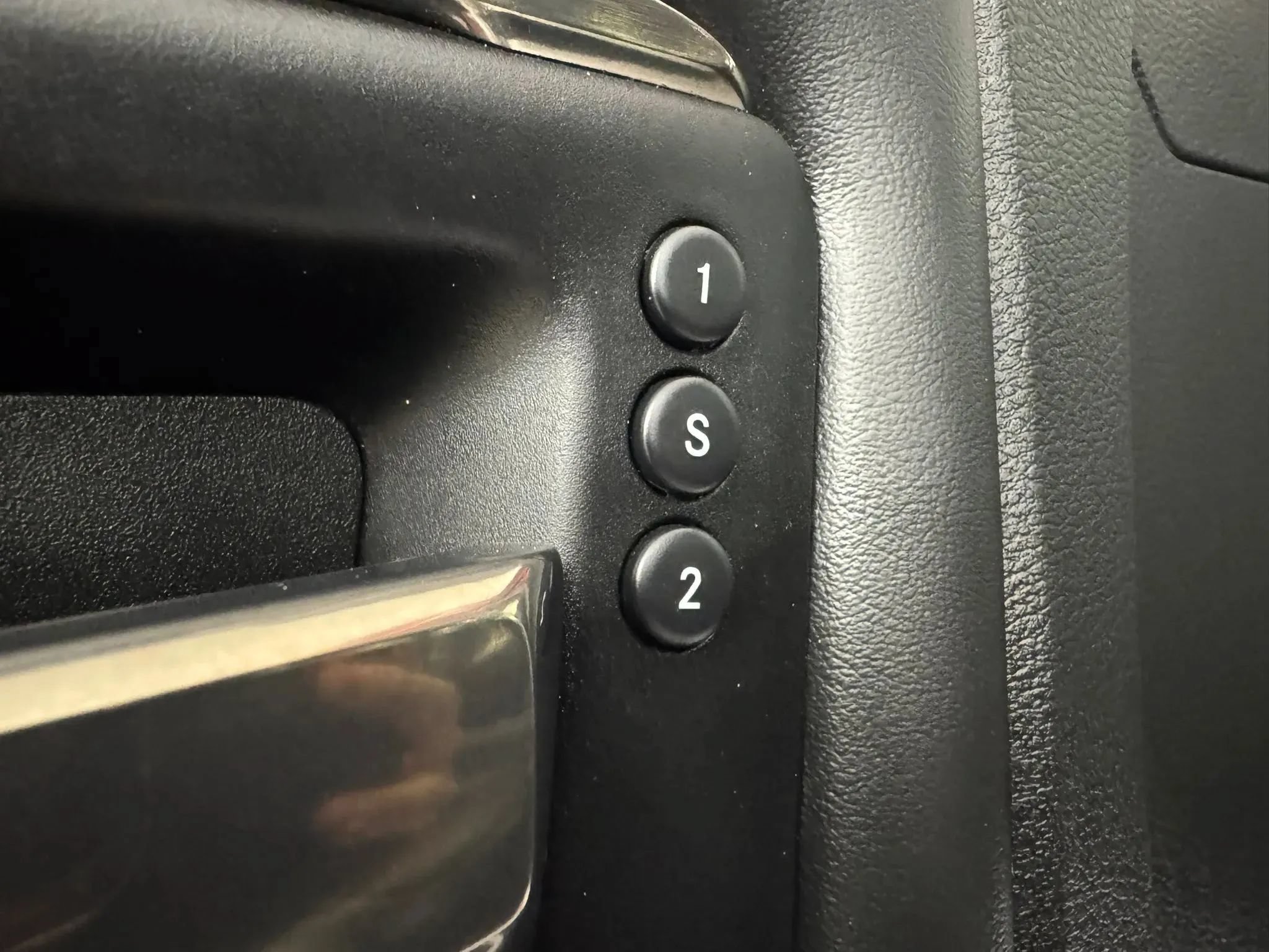 Used 2021 RAM 3500 Limited w/ Max Tow Package AWD/4WD image 40