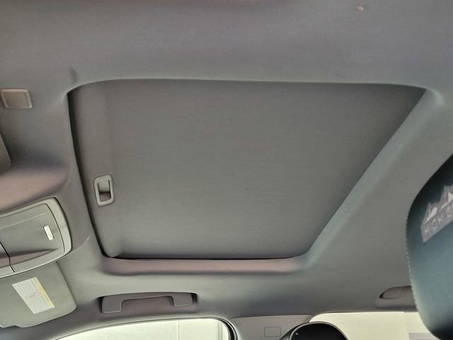 Used 2018 Chevrolet Silverado 2500 High Country w/ Duramax Plus Package image 17