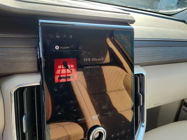 New 2026 GMC Acadia Denali w/ Super Cruise Package FWD image 13