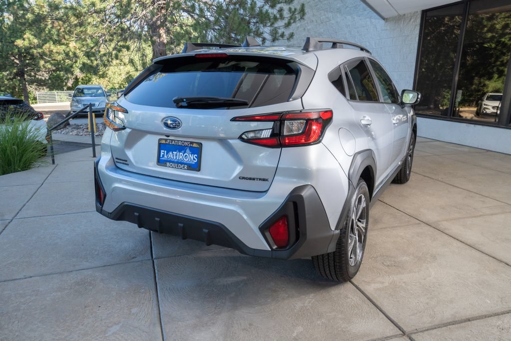 Used 2026 Subaru Crosstrek 2.5i Premium AWD/4WD image 6