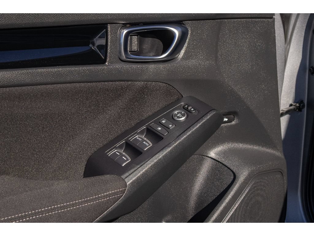 Used 2023 Honda Civic EX image 18