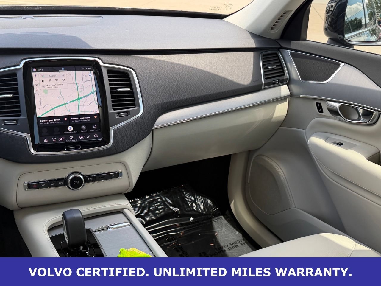 Certified 2025 Volvo XC90 B5 Core w/ Protection Package Premier AWD/4WD image 15