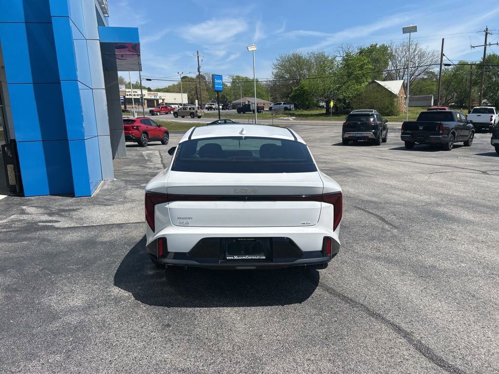 Used 2025 Kia K4 GT-Line w/ GT-Line Sunroof Package image 4