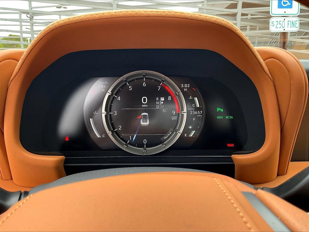 Used 2018 Lexus LC 500 Coupe RWD image 12