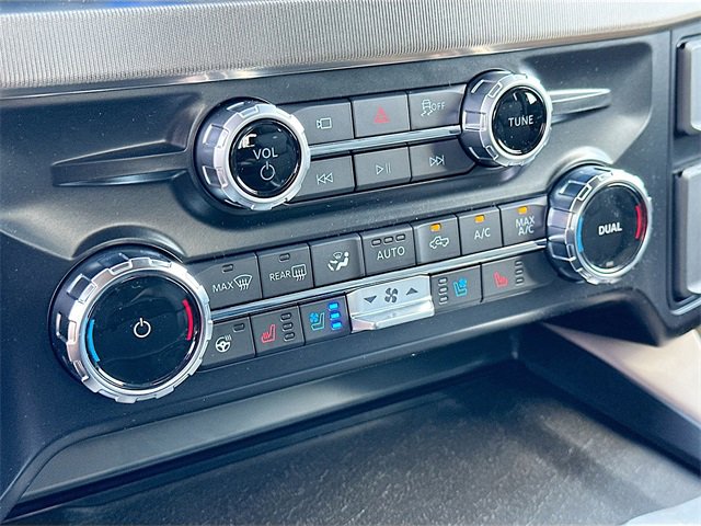 New 2026 Ford F350 Platinum w/ Platinum Plus Package image 11