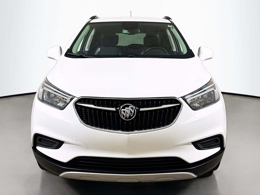 Used 2022 Buick Encore Preferred w/ Safety Package AWD/4WD image 2
