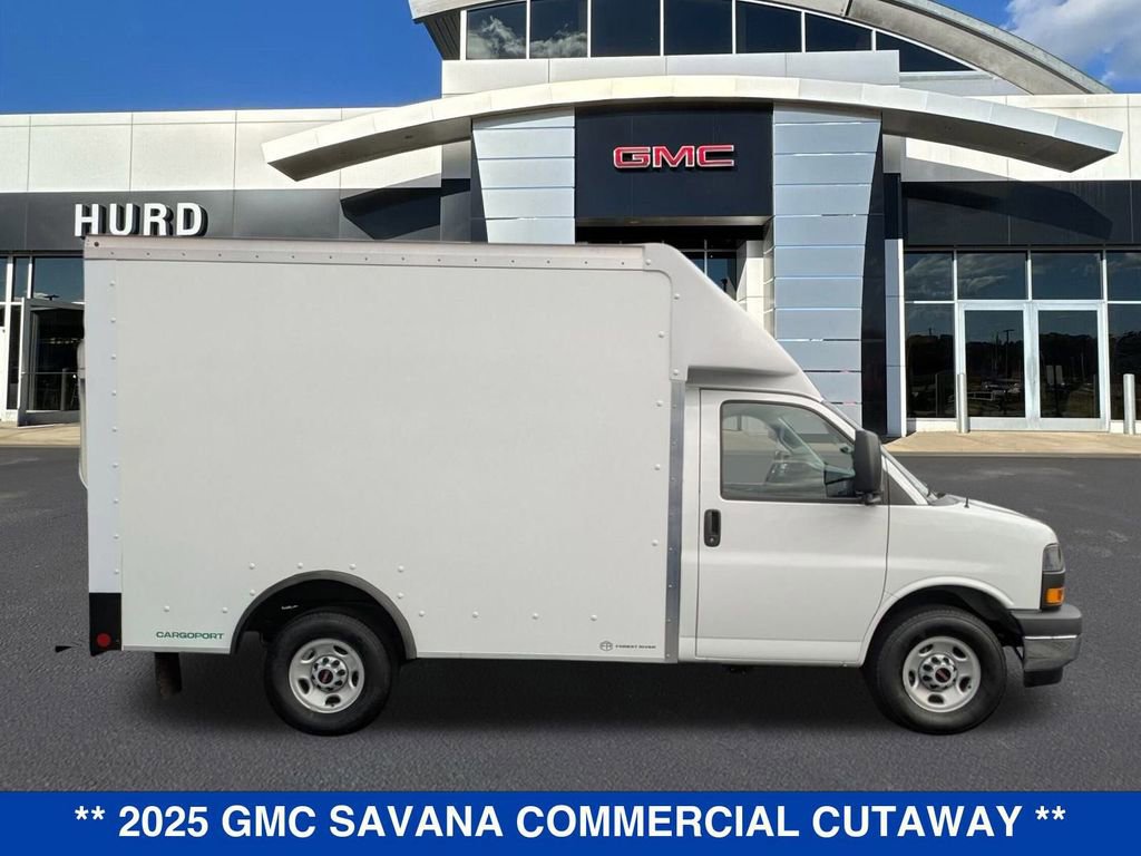 New 2025 GMC Savana 3500 w/ Power Convenience Package image 3