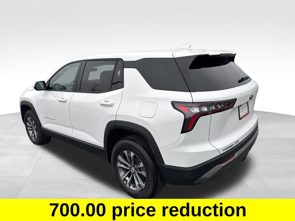 Used 2025 Chevrolet Equinox LT image 3