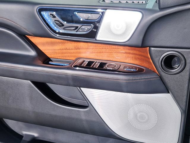 Used 2022 Lincoln Navigator L Black Label image 12