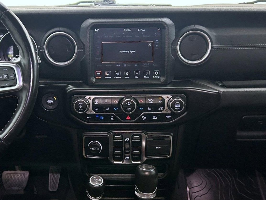 Used 2022 Jeep Wrangler Unlimited Sahara w/ Cold Weather Group image 12