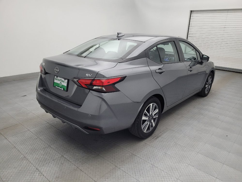 Used 2023 Nissan Versa SV FWD image 9