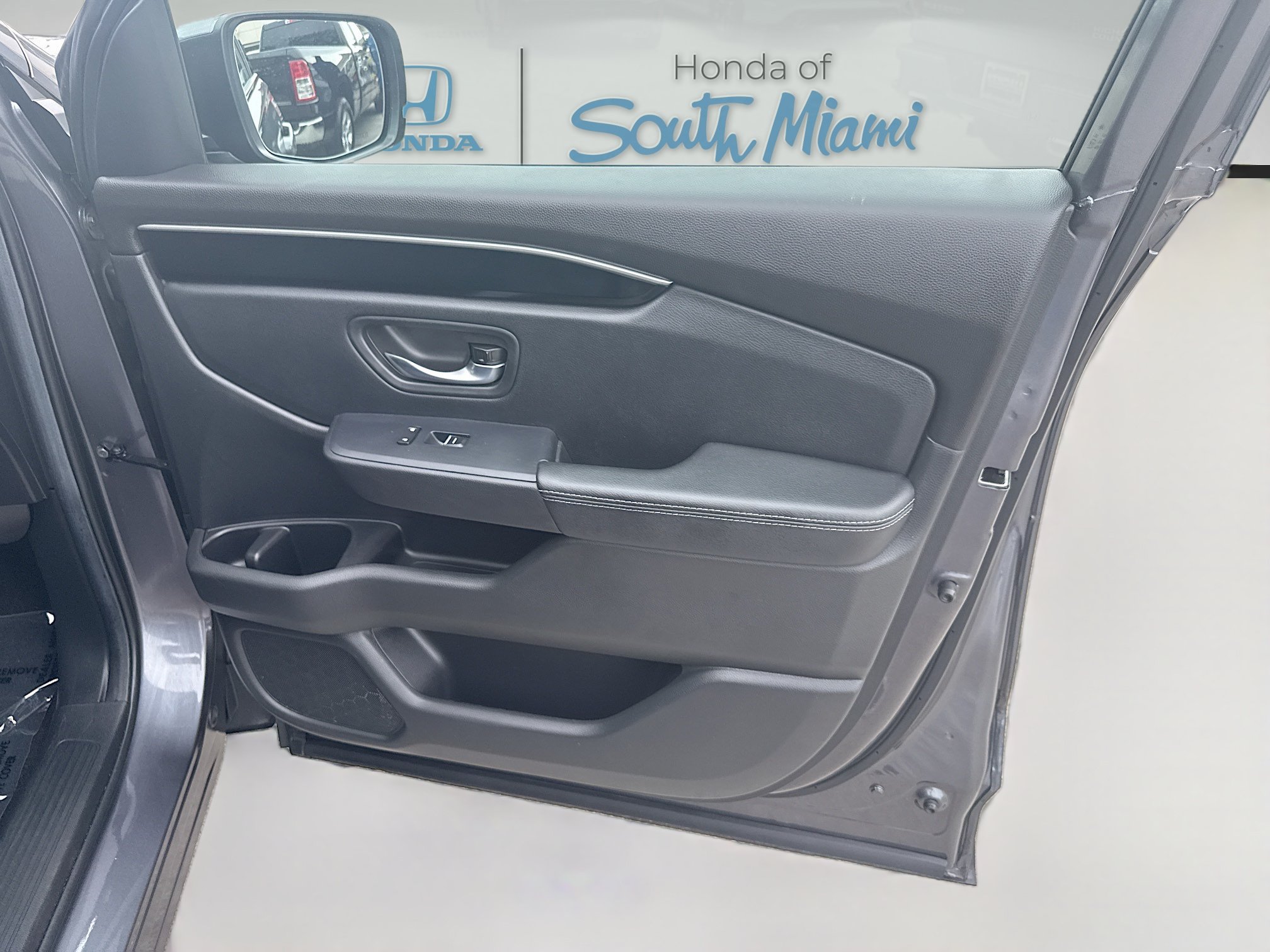 Certified 2025 Honda Pilot Touring image 34