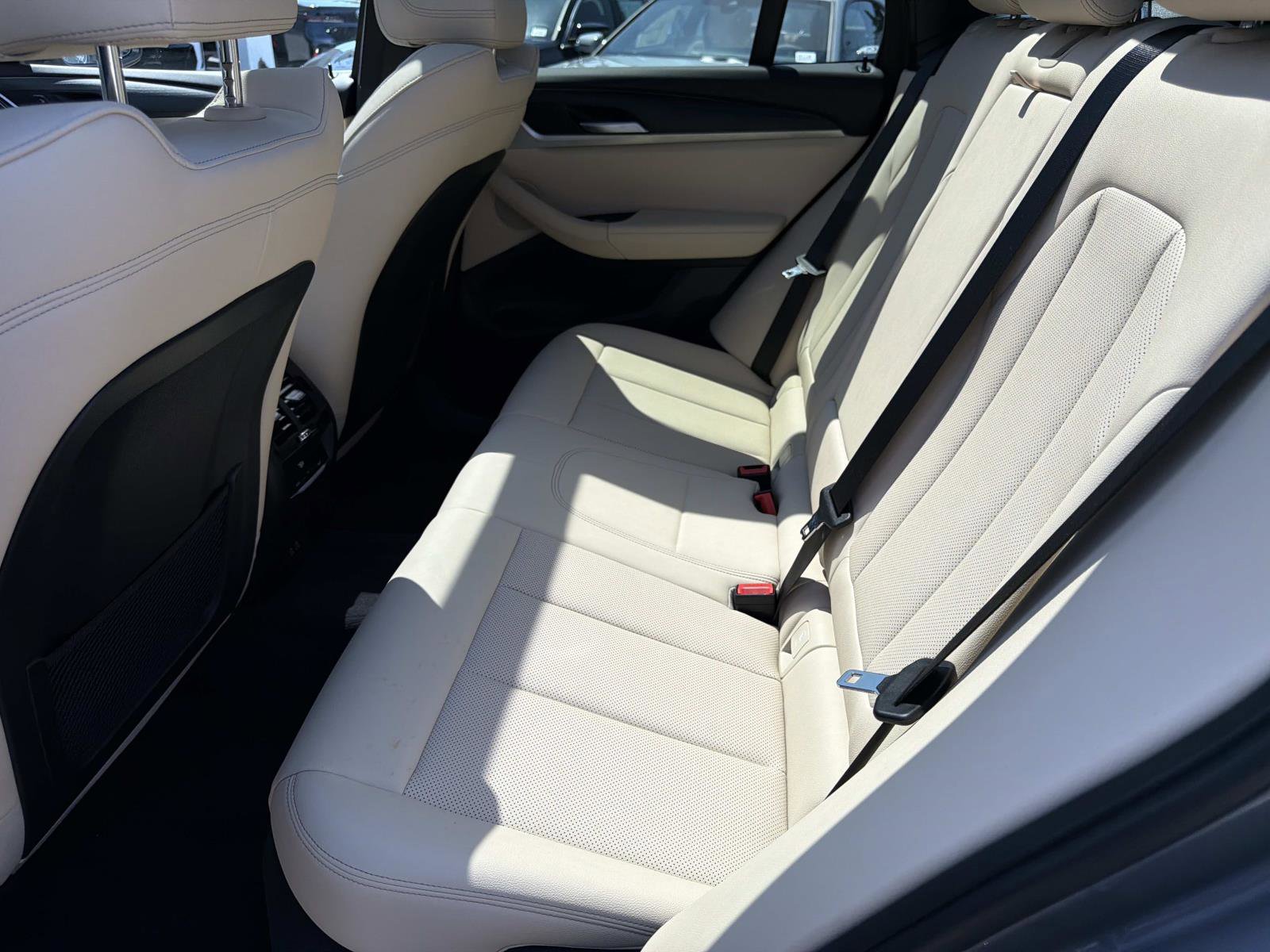 Used 2024 BMW X3 sDrive30i w/ Premium Package w/ZPA RWD image 9