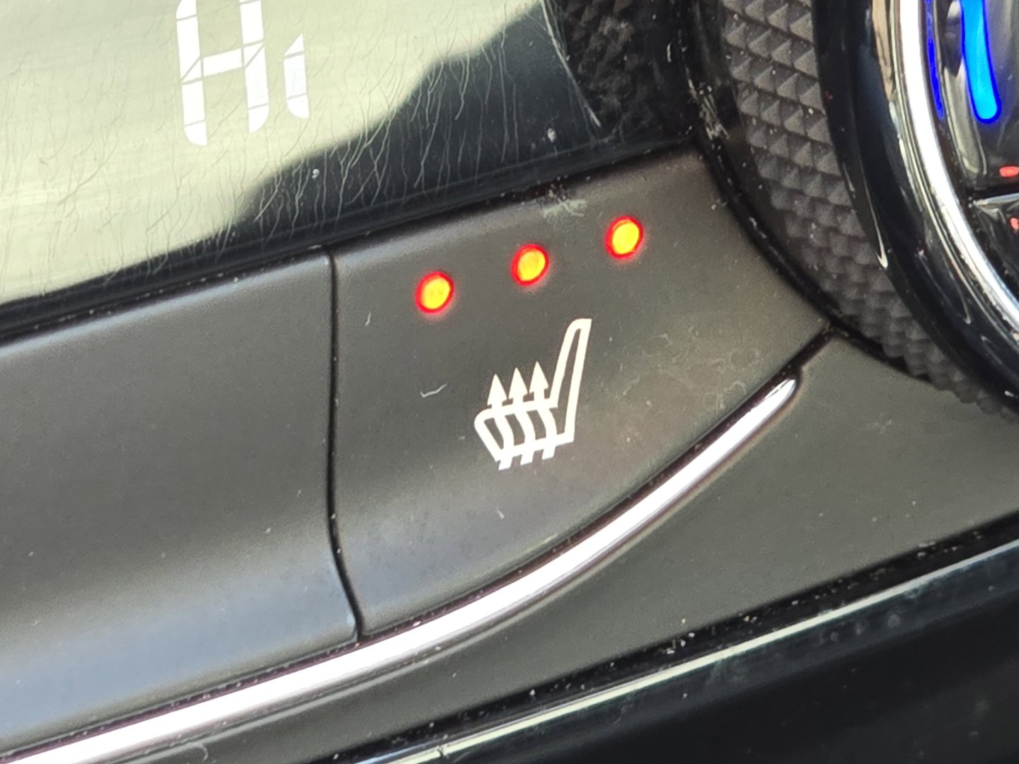 Used 2023 Buick Encore GX Essence w/ Advanced Technology Package image 11