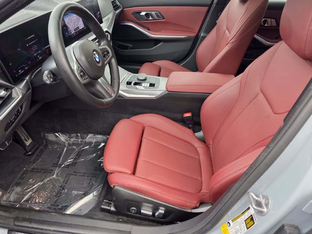 Certified 2023 BMW 330i Sedan w/ M Sport Package RWD image 9