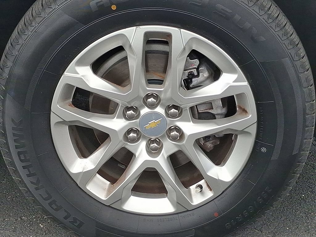 Used 2021 Chevrolet Traverse LS FWD image 8