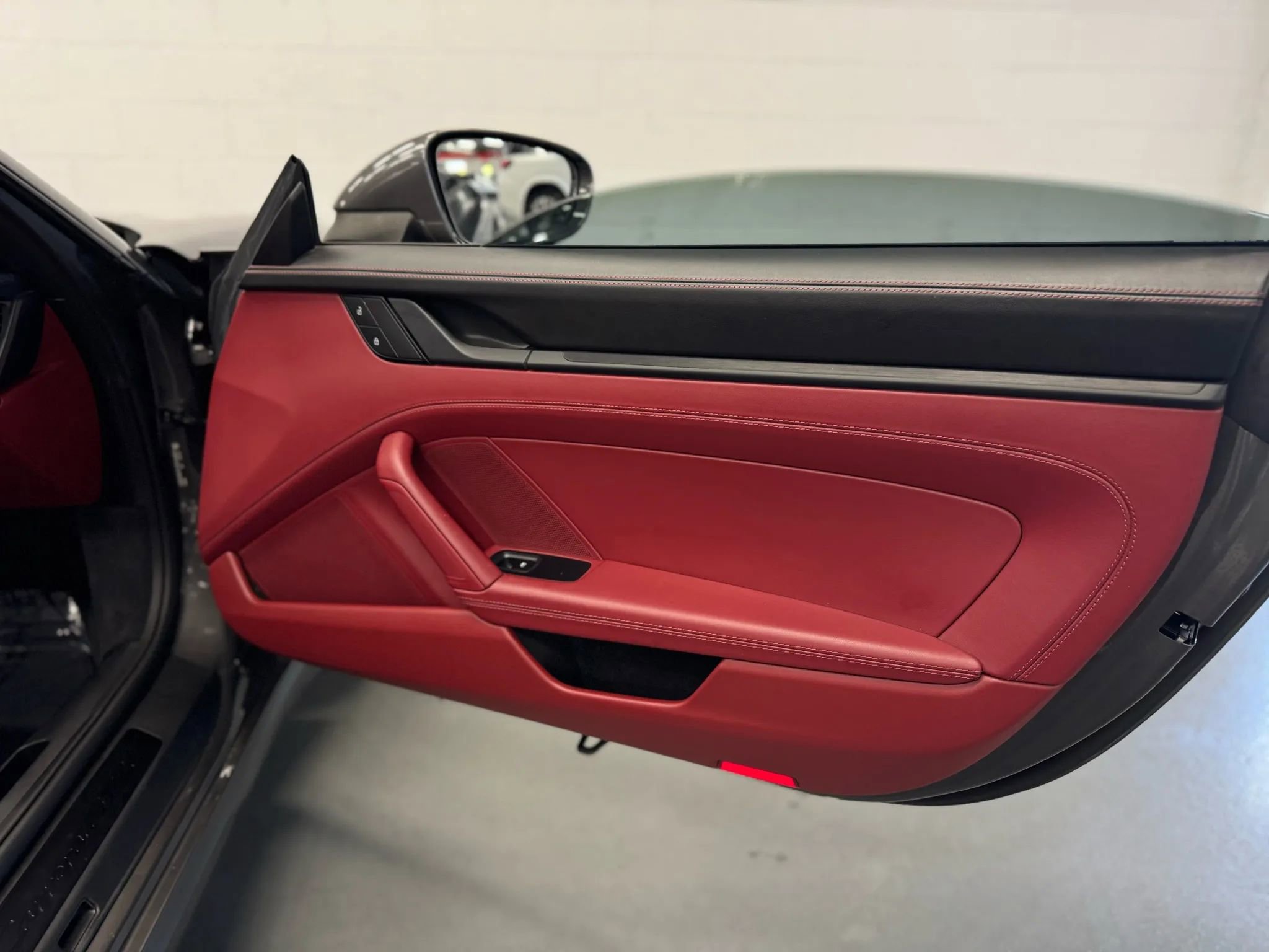 Used 2022 Porsche 911 Carrera GTS image 71