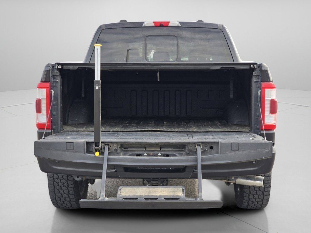 Certified 2021 Ford F150 Platinum w/ Equipment Group 701A High image 25