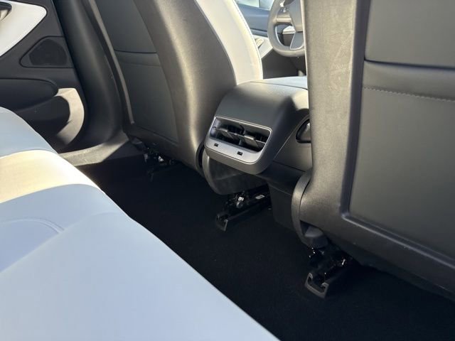 Used 2020 Tesla Model 3 Performance image 16