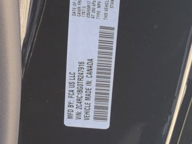 New 2026 Chrysler Pacifica Select FWD image 38