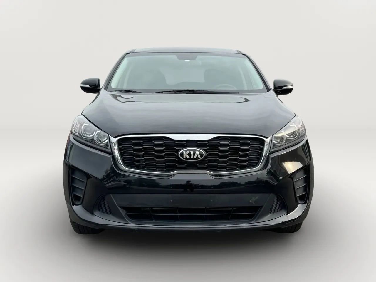 Used 2019 Kia Sorento FWD image 2