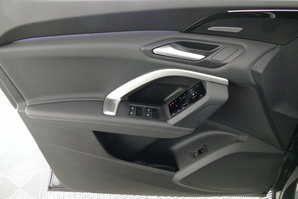 Certified 2025 Audi Q5 Premium Plus w/ Premium Plus image 10