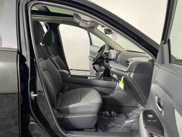 New 2026 Nissan Kicks SV w/ SV Premium Package FWD image 37