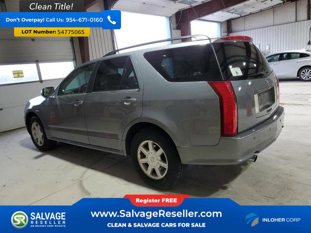 Used 2005 Cadillac SRX w/ Preferred Equipment Group image 3