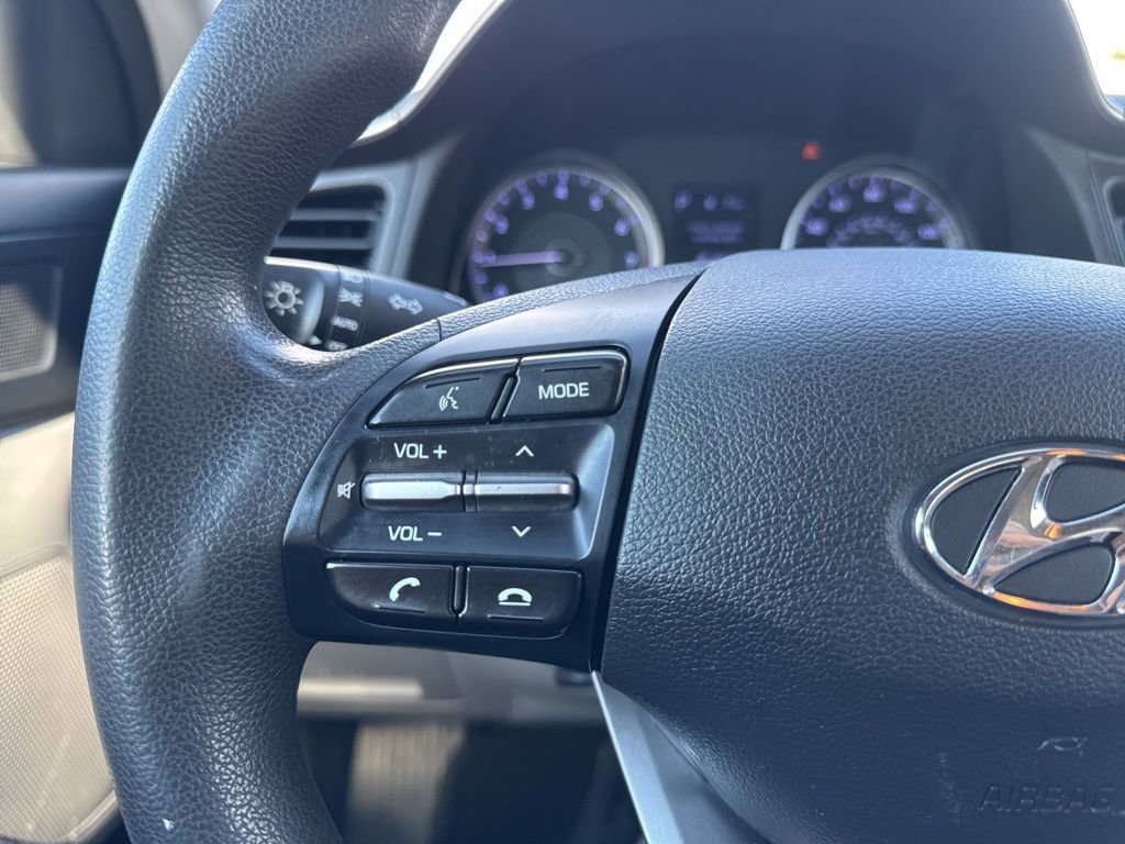 Used 2020 Hyundai Elantra SEL image 21
