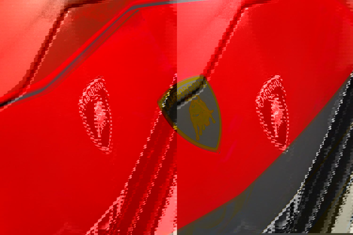 Used 2023 Lamborghini Urus S image 38