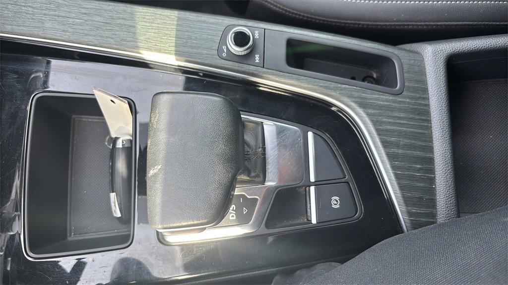 Used 2023 Audi A4 2.0T Premium w/ Convenience Package image 20