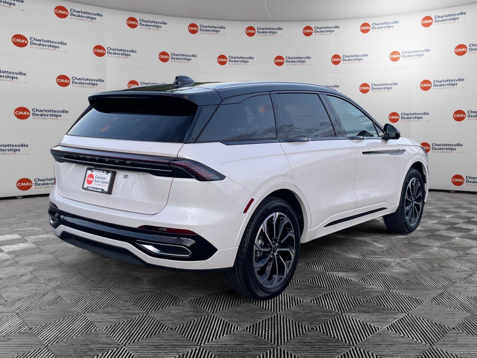 New 2026 Lincoln Nautilus Reserve AWD/4WD image 5