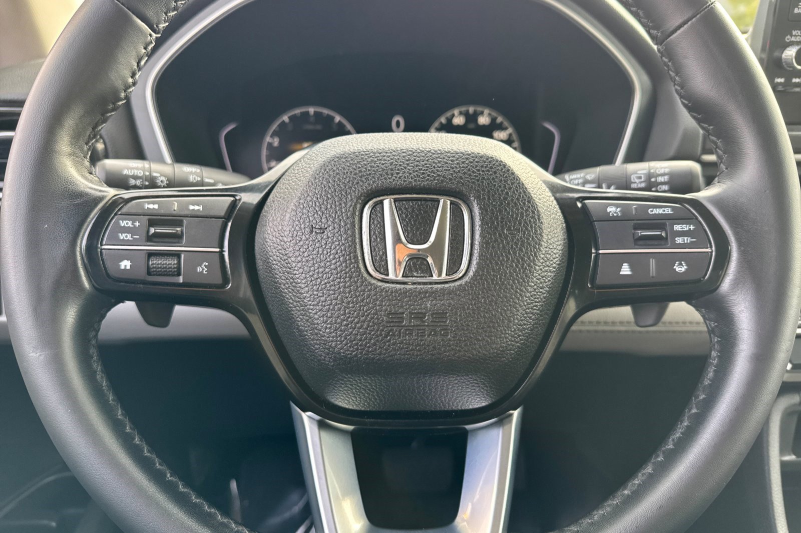 Certified 2024 Honda Pilot Touring image 17