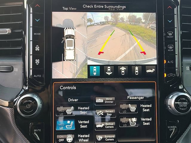 Used 2019 RAM 1500 Limited AWD/4WD image 16
