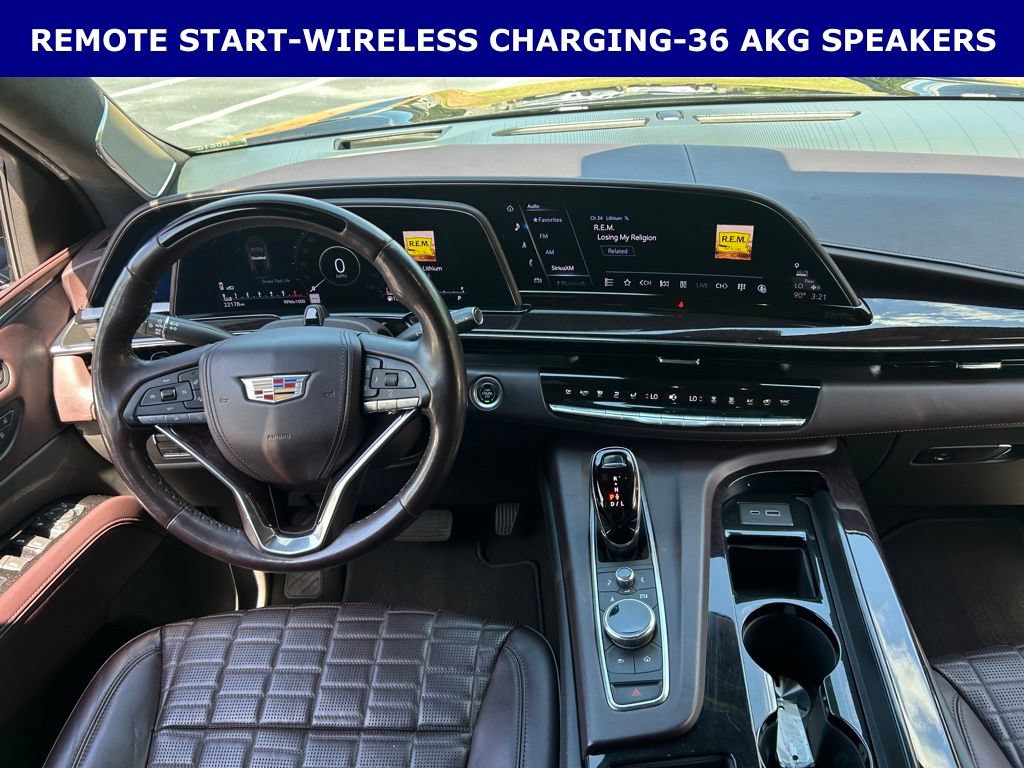 Used 2022 Cadillac Escalade Premium Luxury Platinum RWD image 15