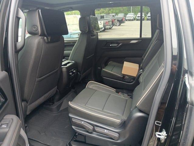 New 2026 GMC Yukon XL Elevation AWD/4WD image 14