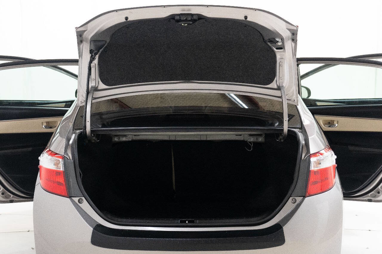 Used 2016 Toyota Corolla LE image 55