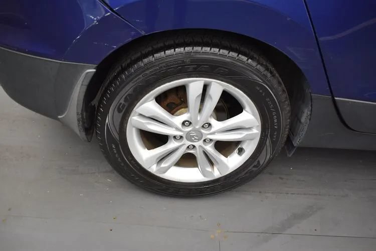Used 2011 Hyundai Tucson GLS FWD image 31