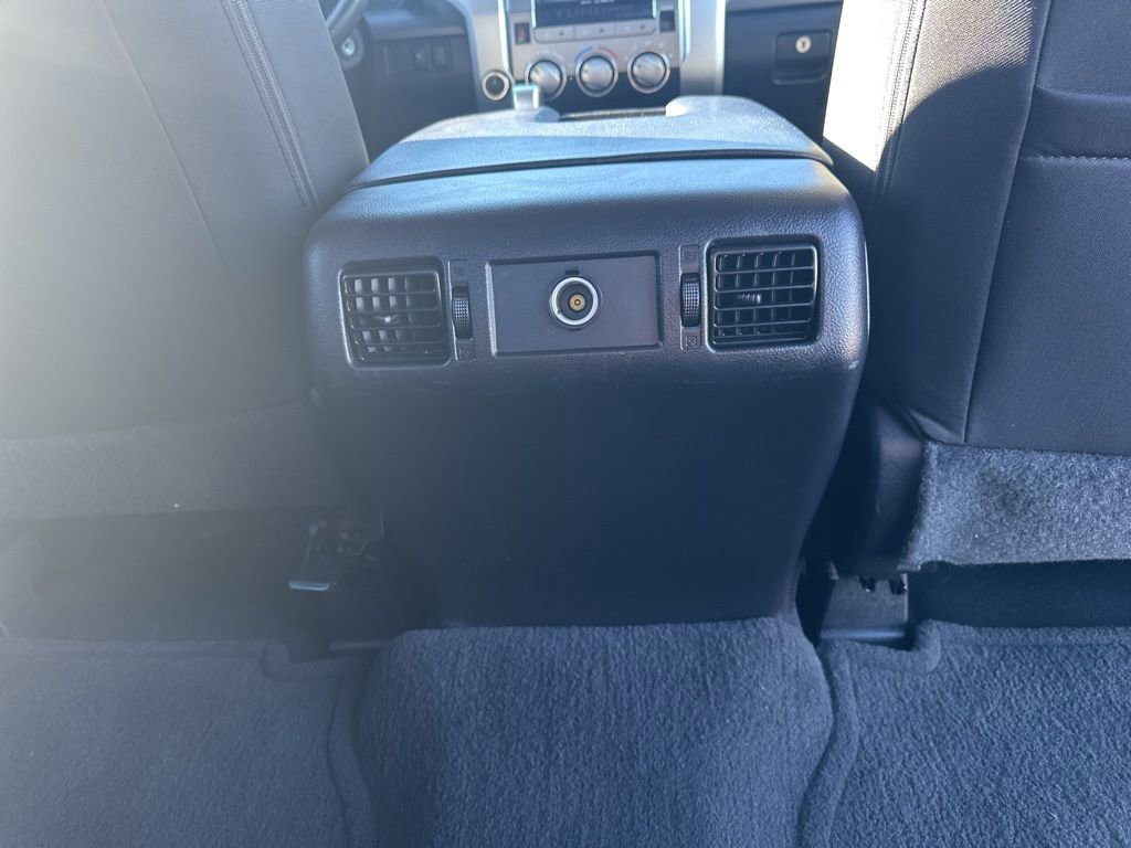 Used 2015 Toyota Tundra SR5 w/ SR5 Upgrade Package image 25