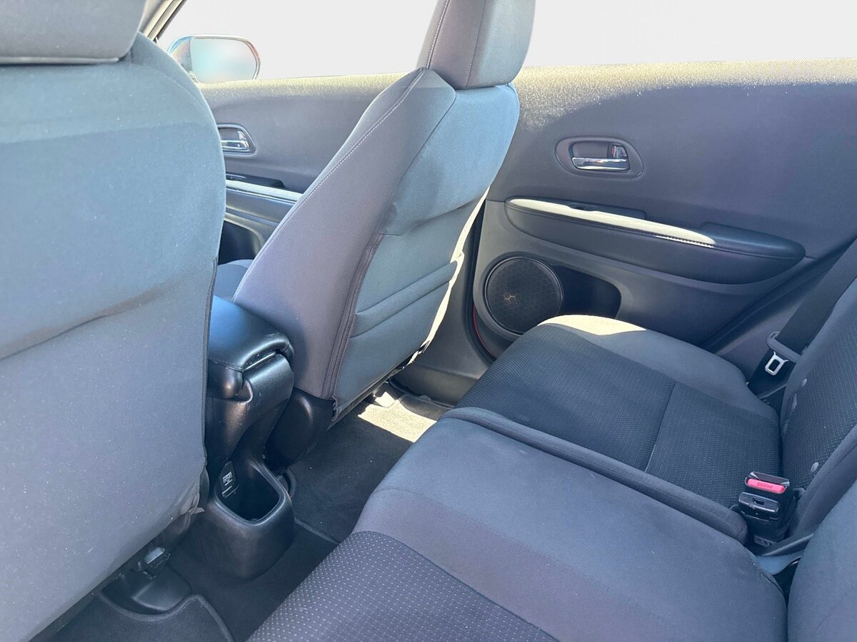 Used 2020 Honda HR-V Sport image 14
