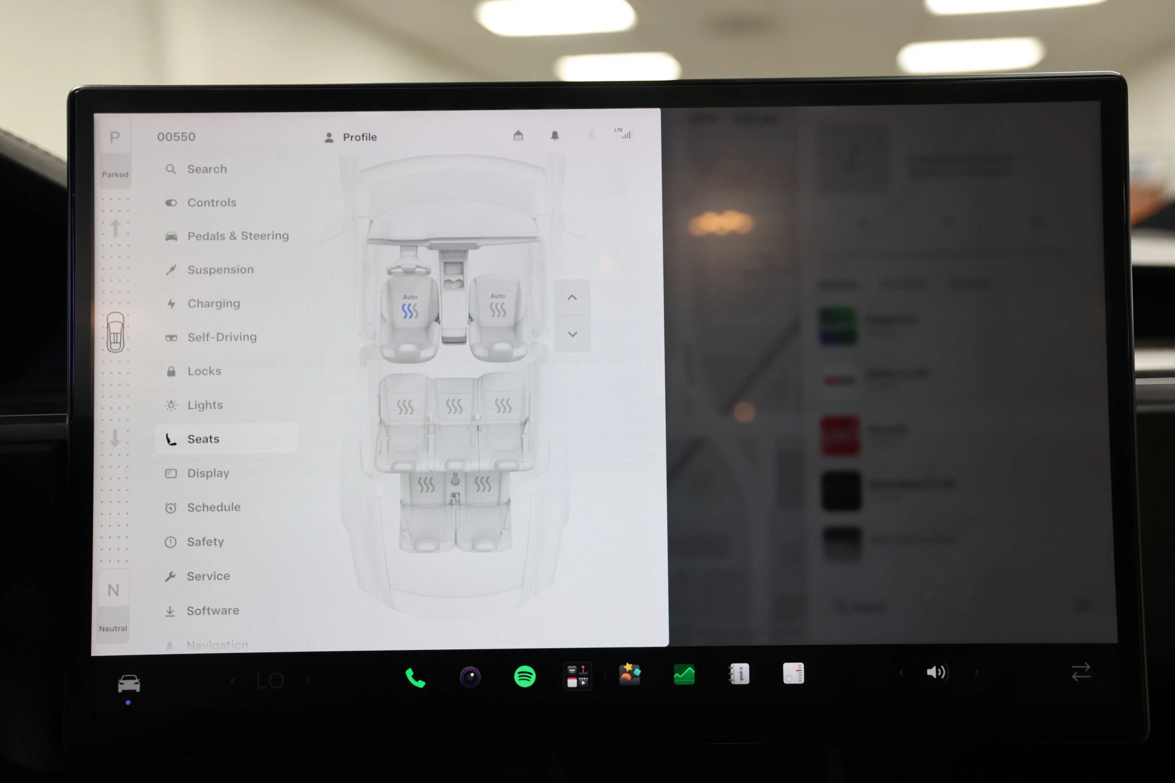 Used 2022 Tesla Model X AWD/4WD image 60