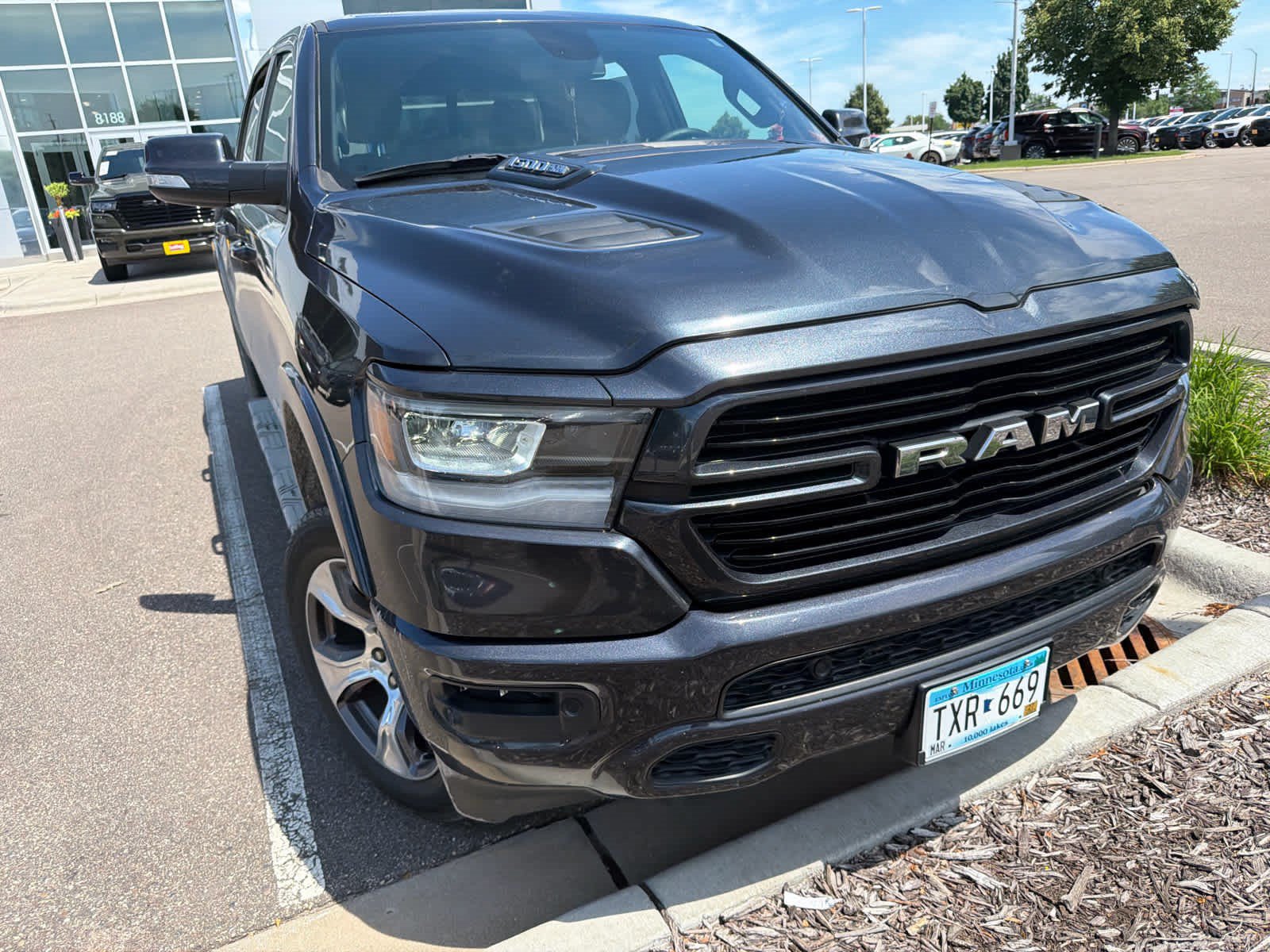 Used 2019 RAM 1500 Laramie w/ Sport Appearance Package AWD/4WD image 6