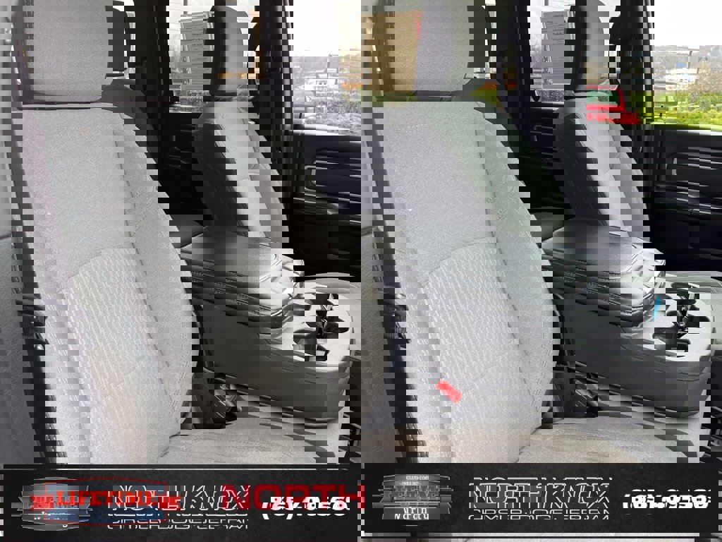 Used 2024 RAM 3500 Big Horn image 27