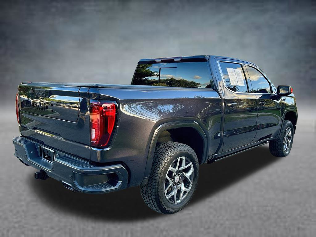 Used 2026 GMC Sierra 1500 SLT AWD/4WD image 5
