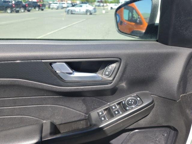 Used 2024 Ford Escape ST-Line Select AWD/4WD image 14