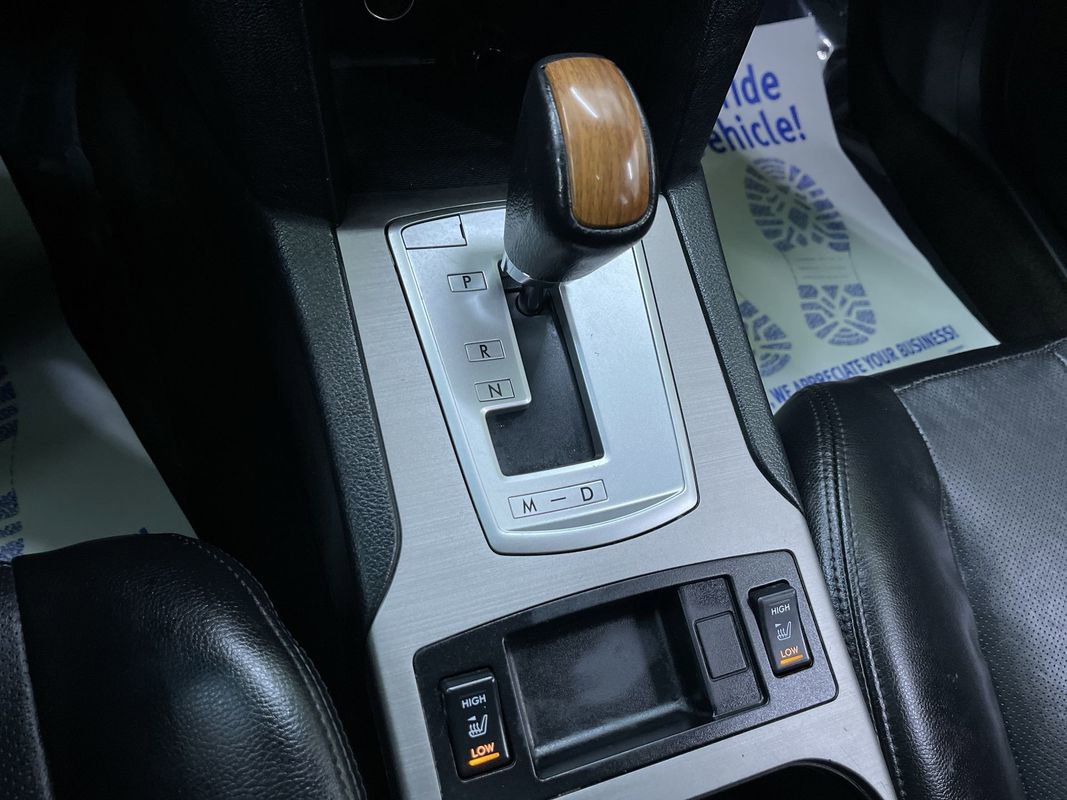 Used 2013 Subaru Outback 3.6R Limited w/ Moonroof Pkg image 22