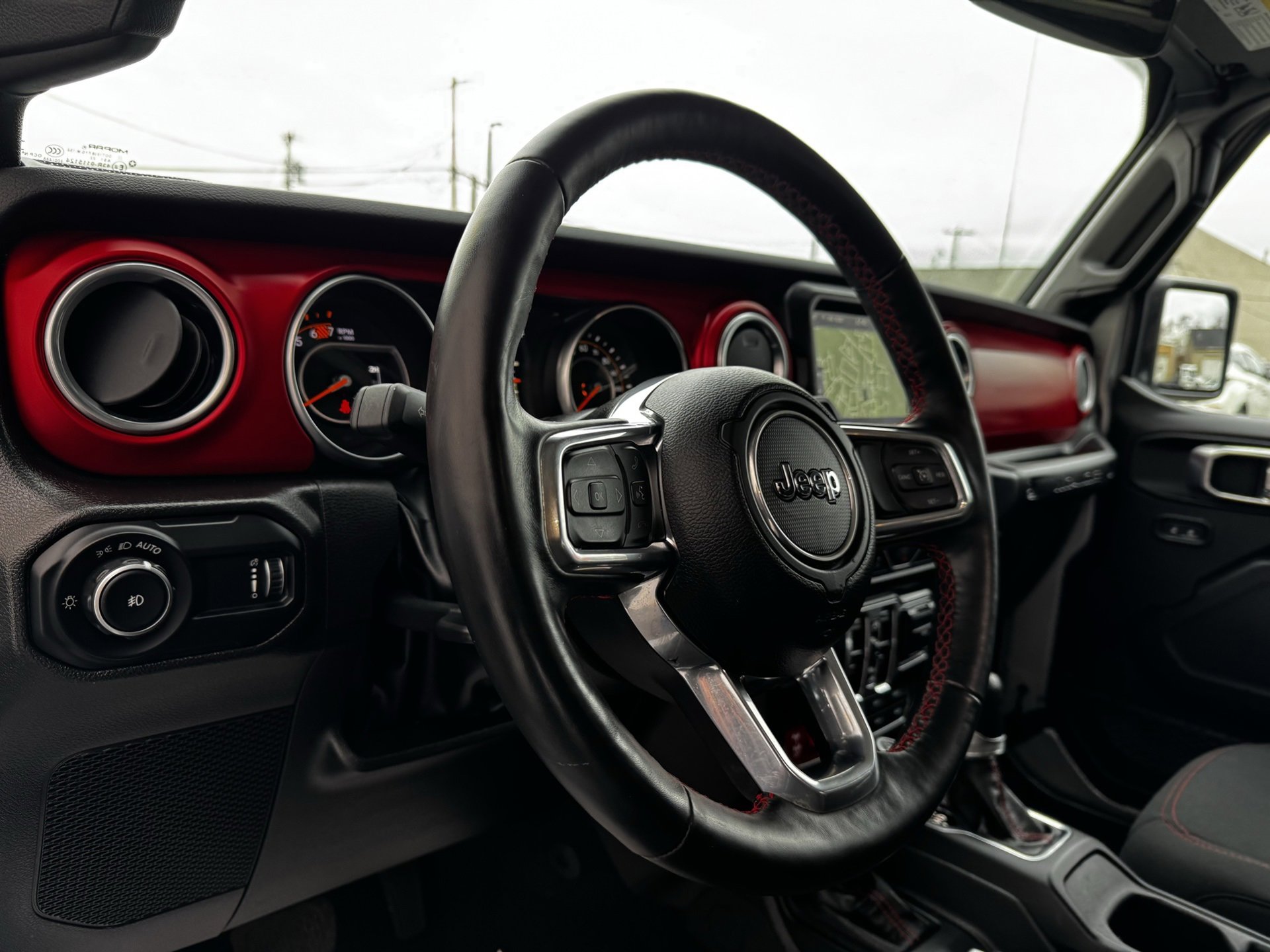 Used 2023 Jeep Wrangler Unlimited Rubicon w/ Cold Weather Group image 17