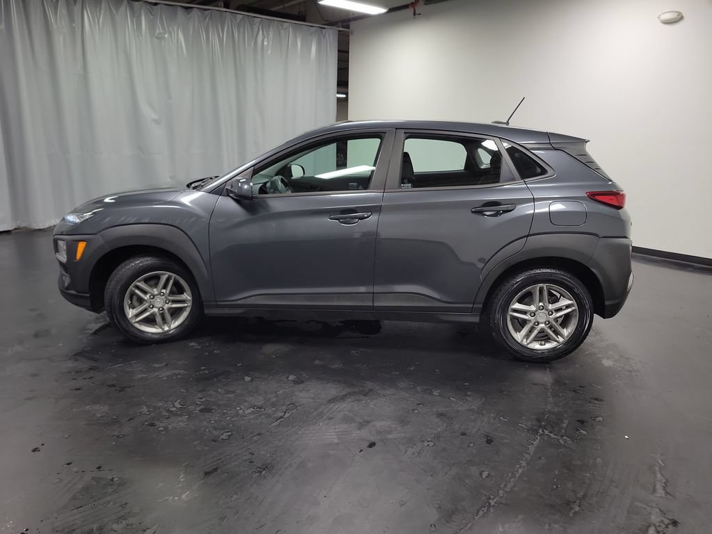 Used 2021 Hyundai Kona SE w/ Cargo Package FWD image 5