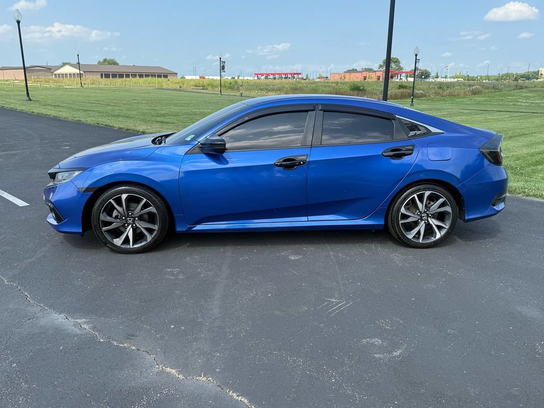 Used 2020 Honda Civic Sport image 8