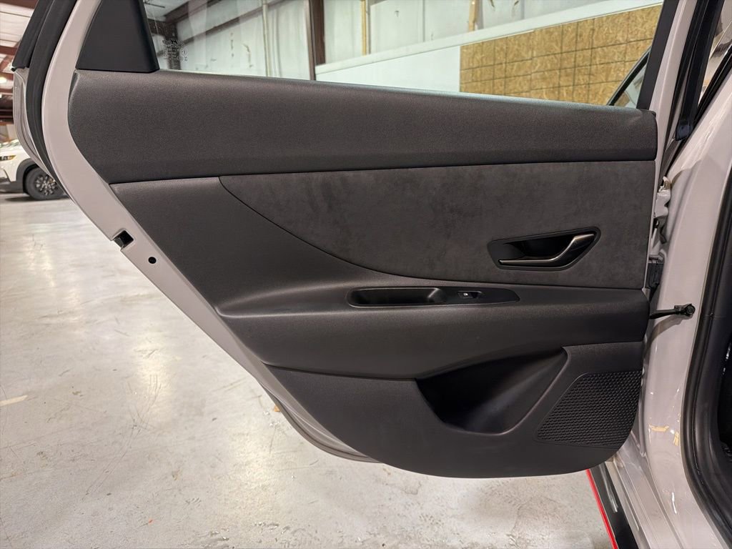 Used 2023 Hyundai Elantra N image 35